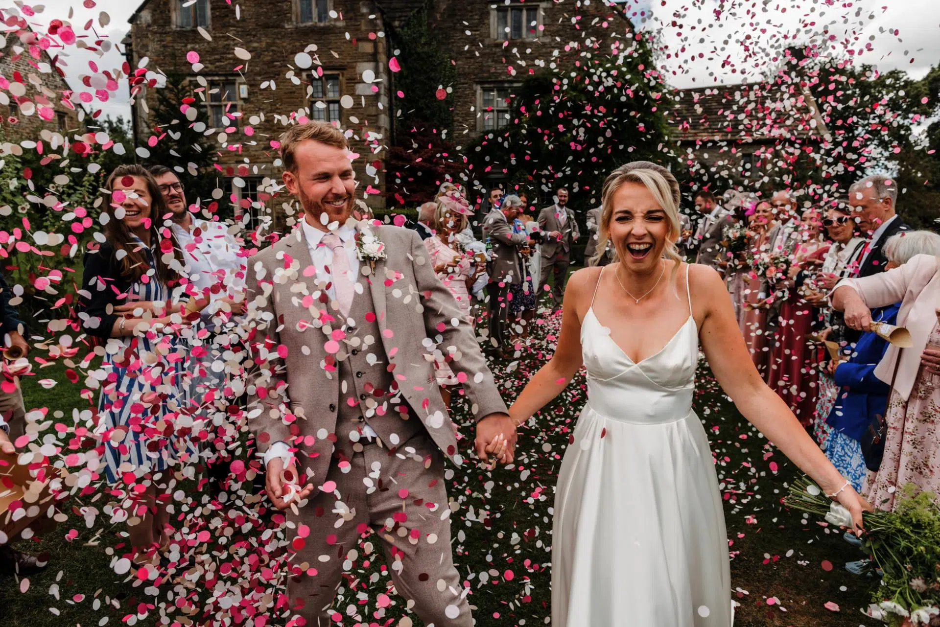 Affordable wedding photographer services in Texas